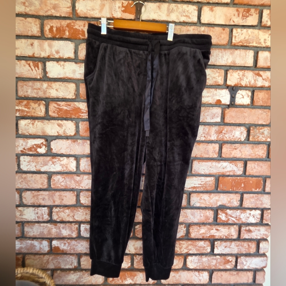 Torrid Black Velour Jogger Pants